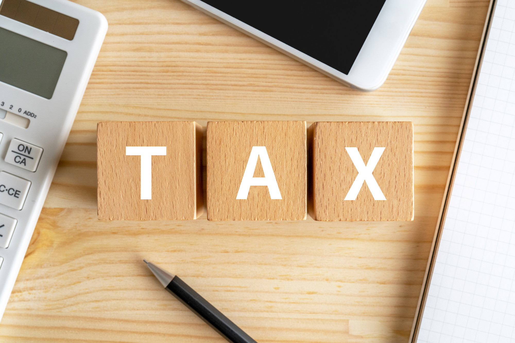 TAXの積み木と電卓